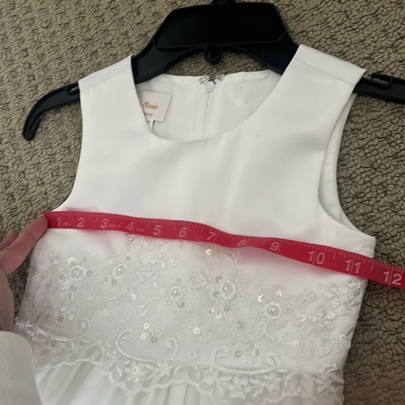 Lauren Marie First Communion Dress, Size 5 - Picture 15 of 16